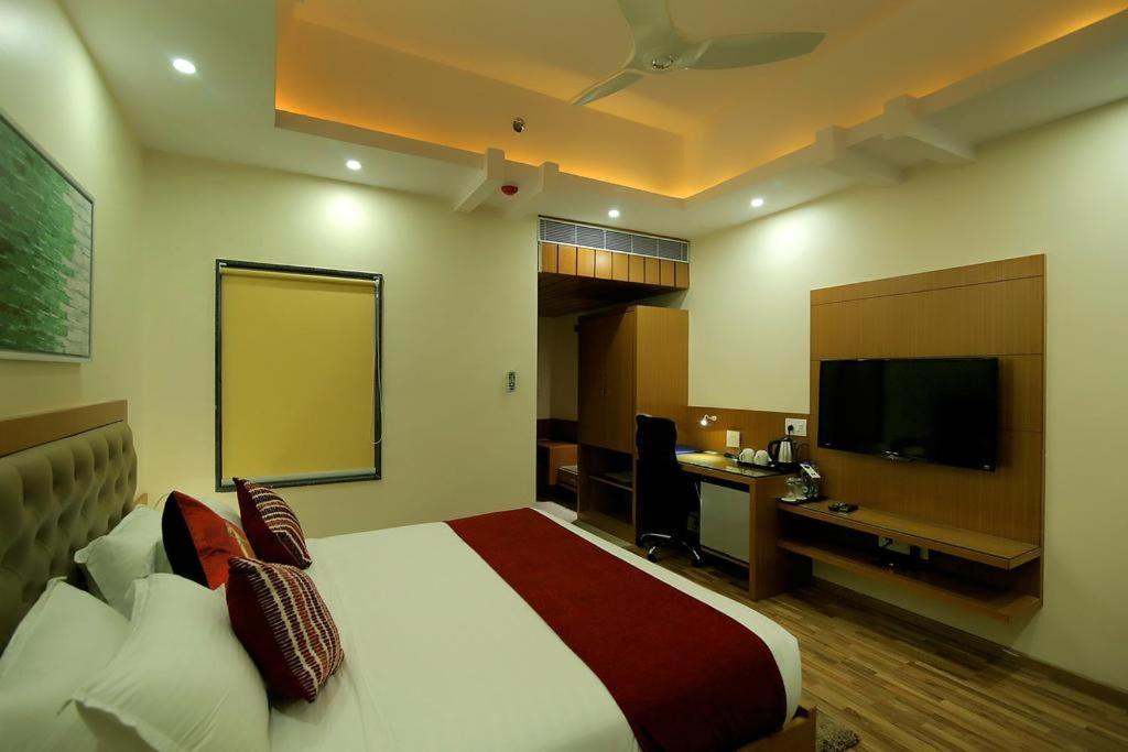 Hotel Hampi International Hospet Exterior photo