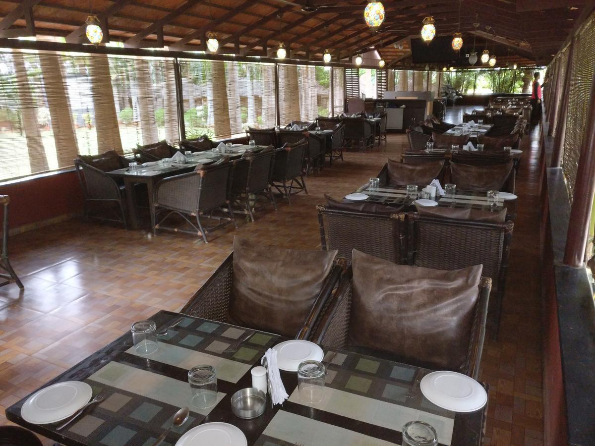 Hotel Hampi International Hospet Exterior photo