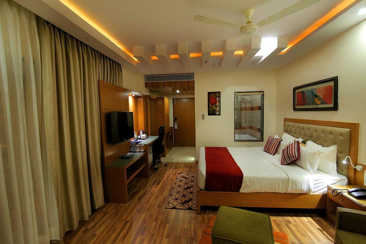 Hotel Hampi International Hospet Exterior photo